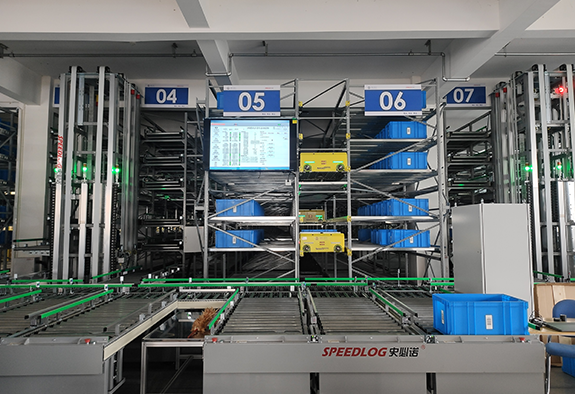 四向多层穿梭式货架